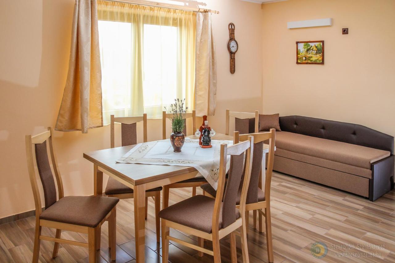 Apartamente Mano Apartmanok Praid Εξωτερικό φωτογραφία